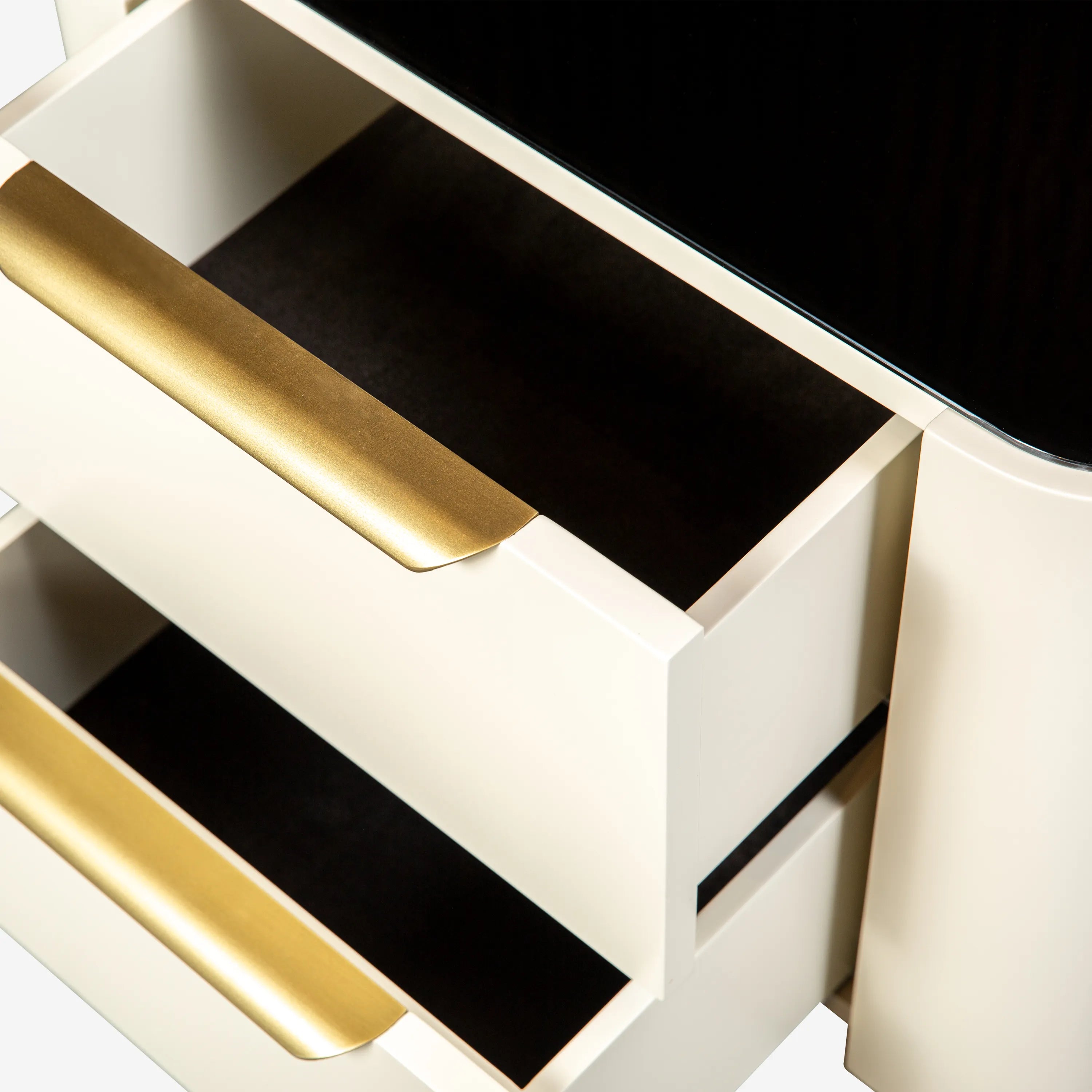 Riva Commode